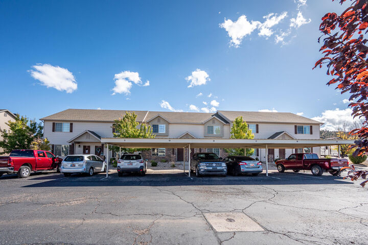 Property Photo: 340 W 1425 N #68 UT 84721