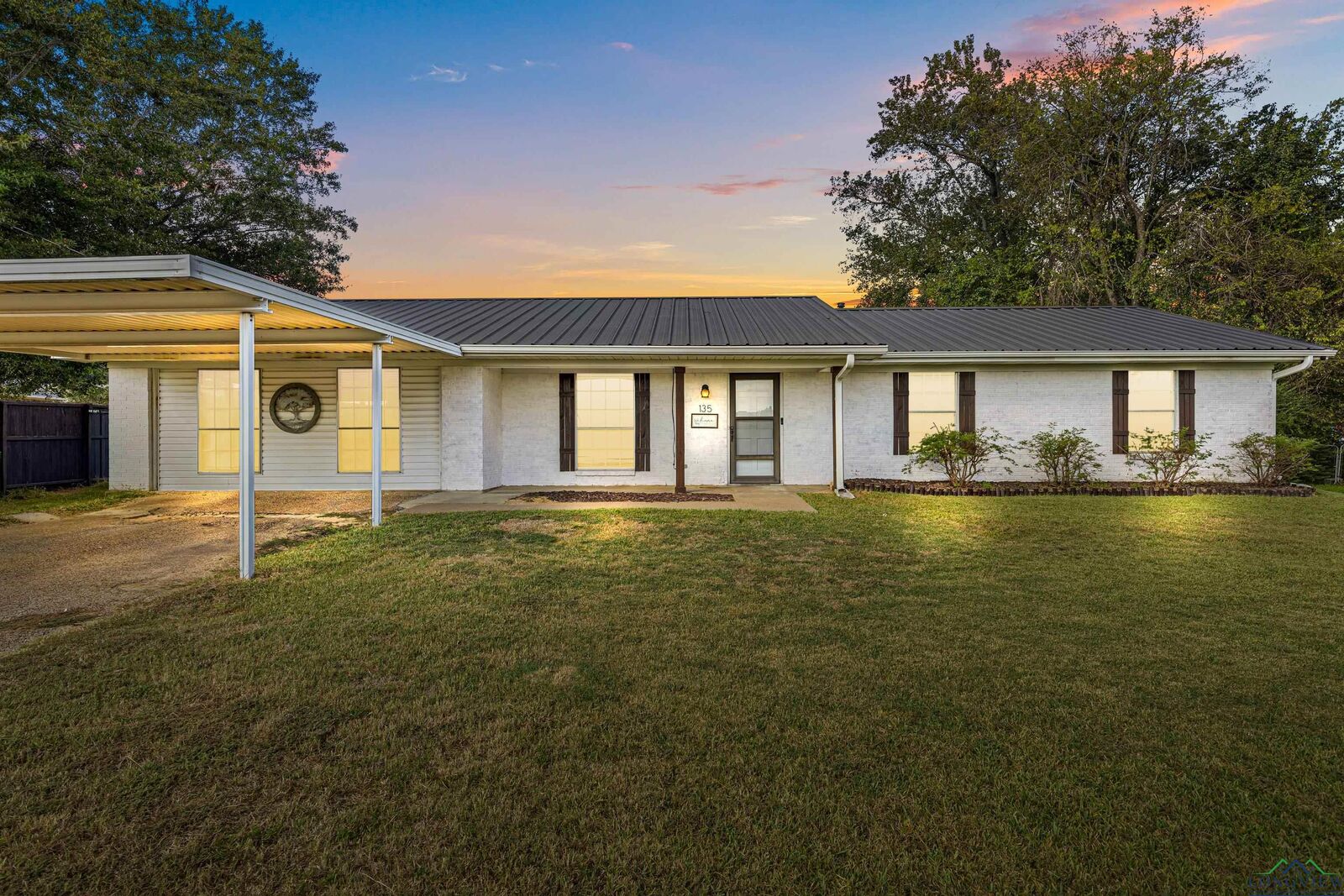 Property Photo: 135 Camelia Dr TX 75691