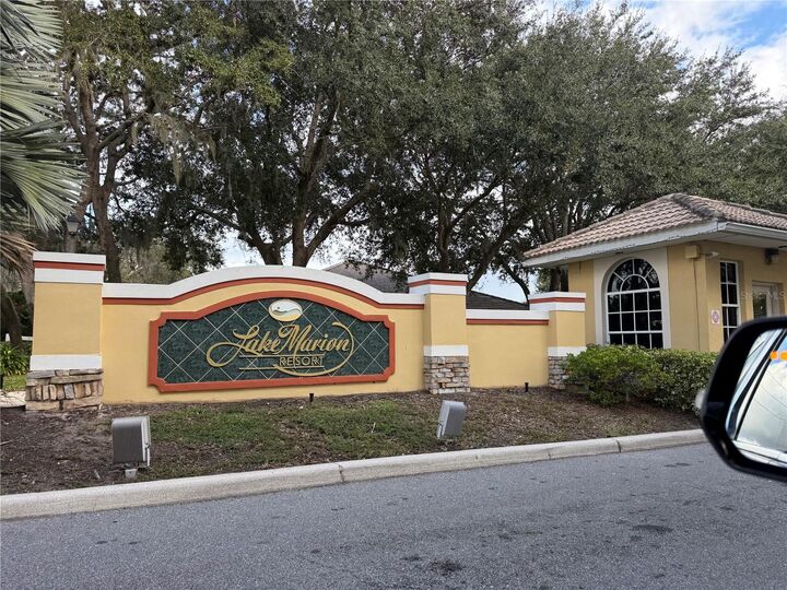 Property Photo: 353 Port Pleasant Drive 353 FL 34759