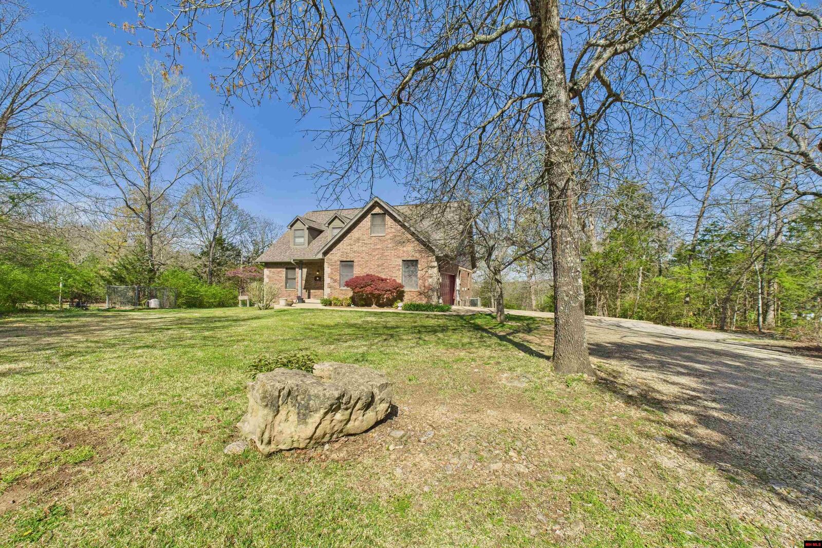 Property Photo:  188 Cr 537  AR 72653 