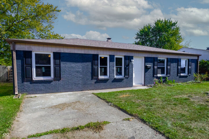 Property Photo: 2335 Courtney Road IN 46219