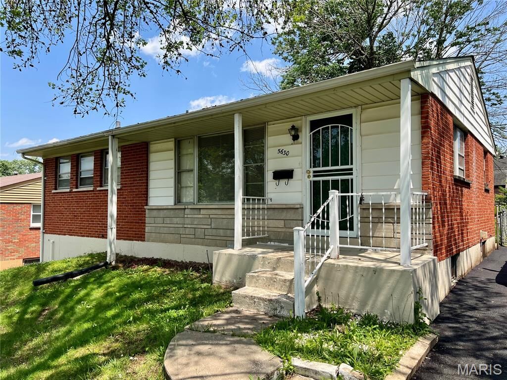 Property Photo: 5630 McLaran Avenue MO 63136