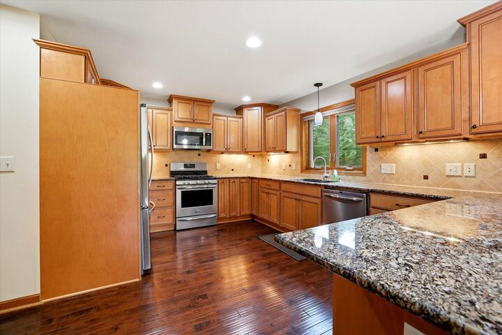 Property Photo:  1281 Wejegi Dr  WI 53033 