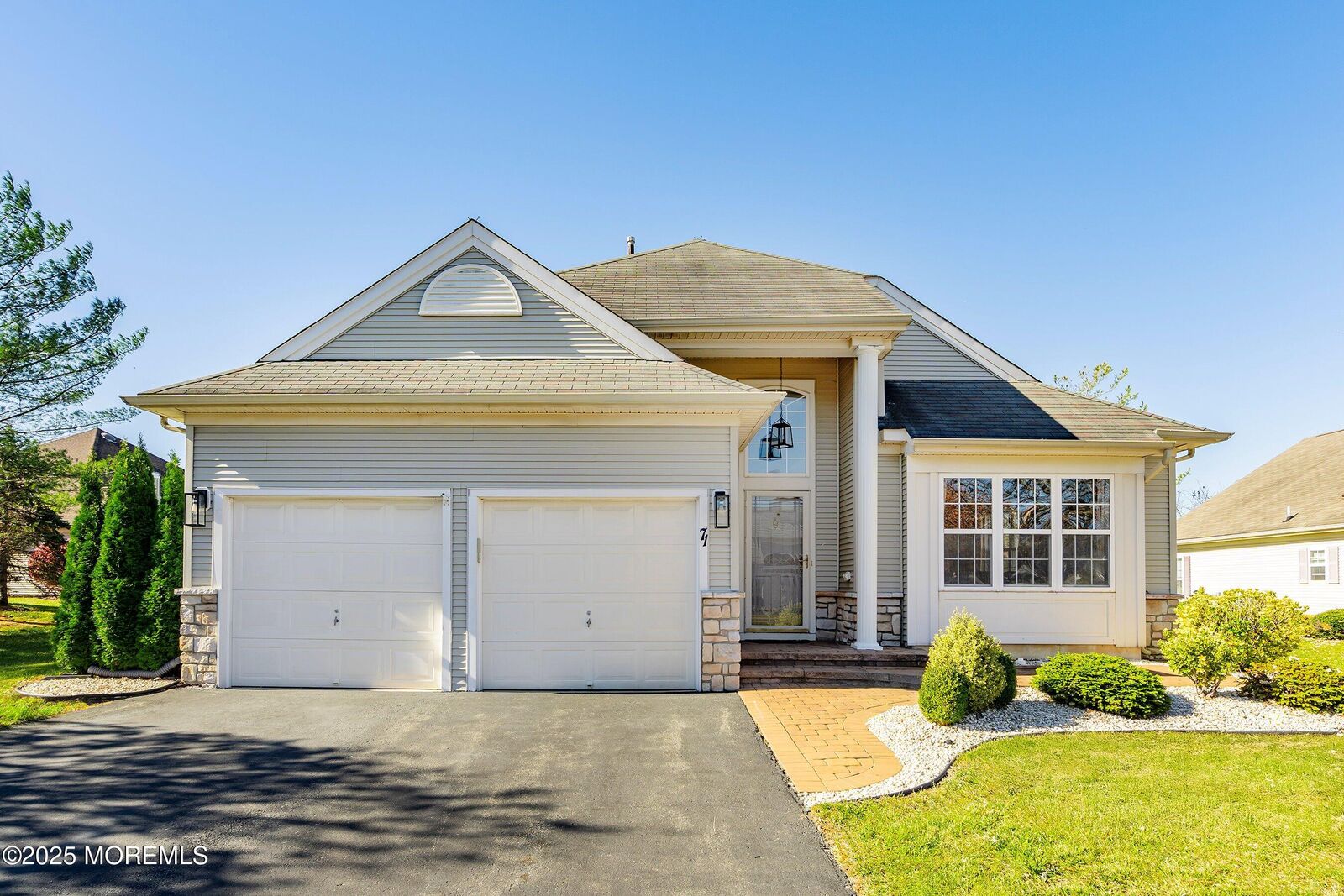 Property Photo:  71 Eleanor Road  NJ 08759 