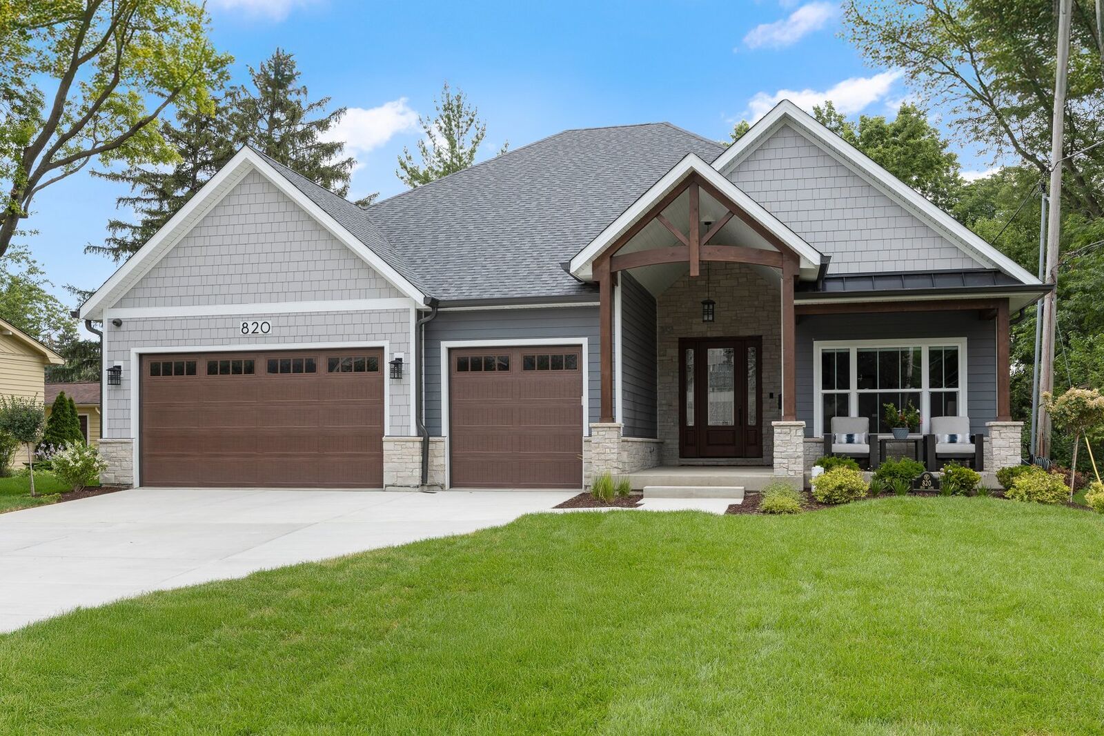 Property Photo: 26207 Baxter Court IL 60585