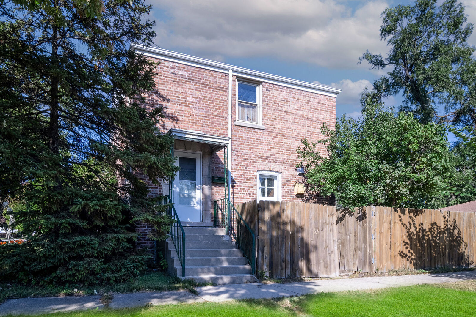 Property Photo:  1793 White Street  IL 60018 