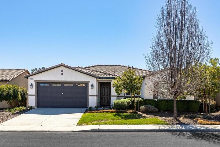 26405 Mallory Ct  Menifee CA 92584 photo