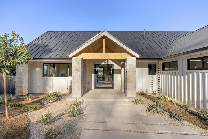 Property Photo: 3920 Holly Brae CA 92008