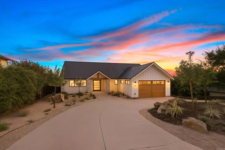 Property Photo:  3920 Holly Brae  CA 92008 