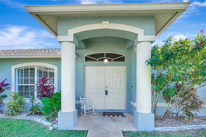 Property Photo: 1702 SW 12th Lane FL 33991