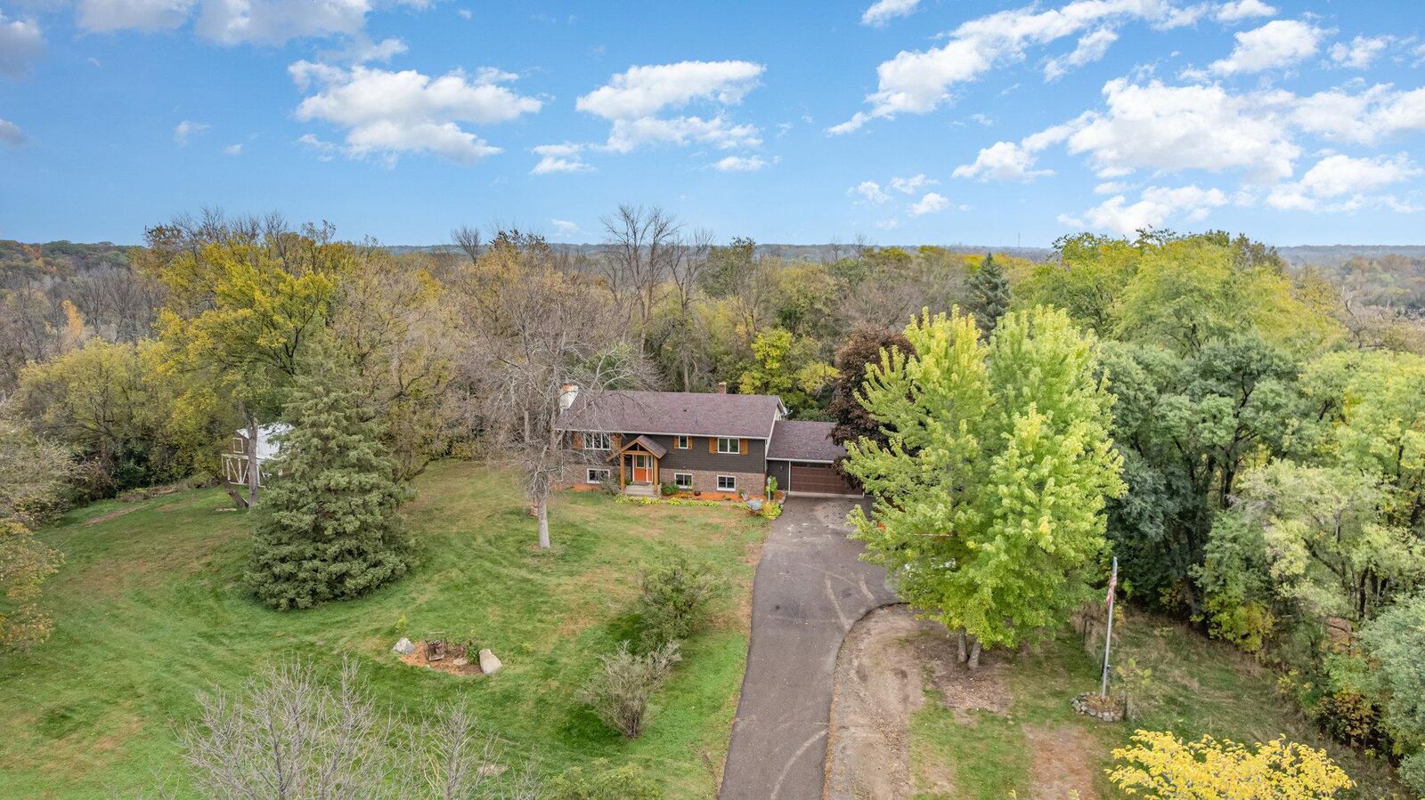 Property Photo:  20001 Ingersoll Avenue N  MN 55025 
