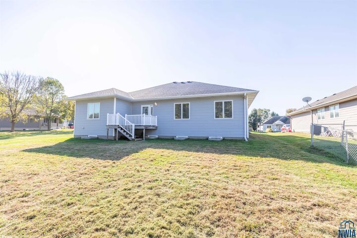Property Photo: 114 West Creek Drive IA 51030
