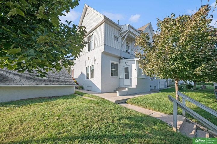 Property Photo: 2501 Poppleton Avenue NE 68105