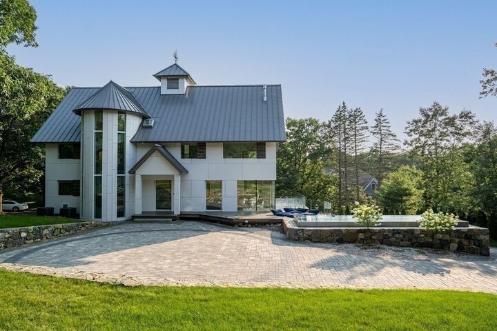 Property Photo:  30 Whipple Road  MA 02420 