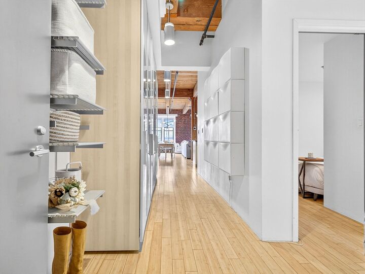 Property Photo:  9 West Broadway 508  MA 02127 