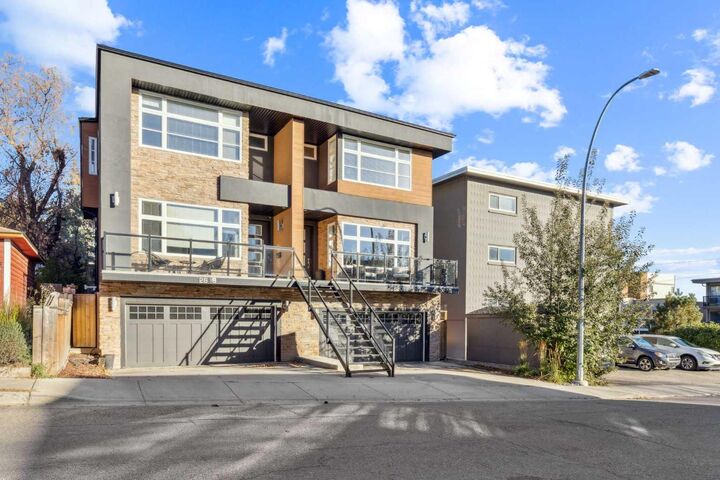 Property Photo: 2620 15A Street SW AB T2T 4B9