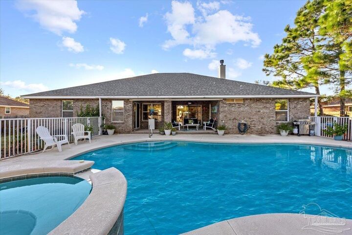 1896 Sundown Dr  Navarre FL 32566 photo