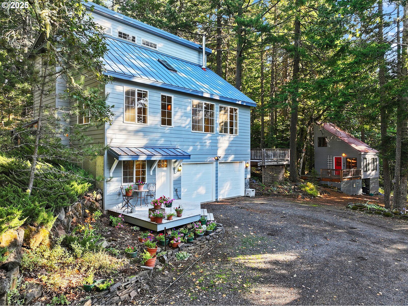 Property Photo: 80 Echo Glen Rd WA 98672