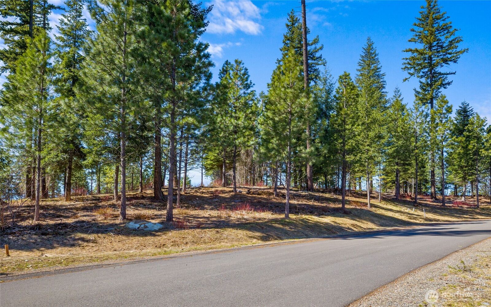 Property Photo: 10 Red Sky Way WA 98922