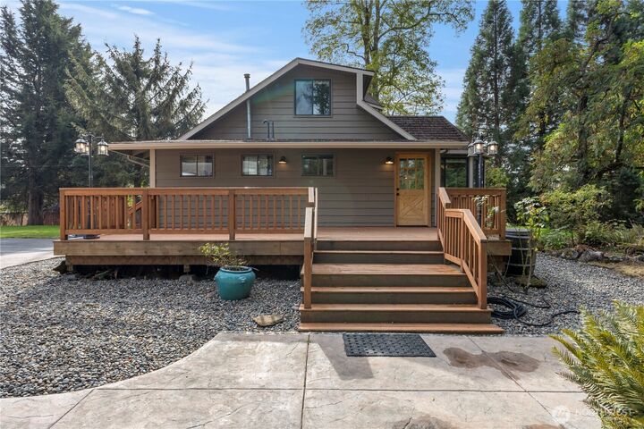 Property Photo:  31913  112th Avenue SE  WA 98092 