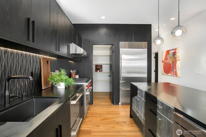 Property Photo: 3856 Cascadia Avenue S WA 98118