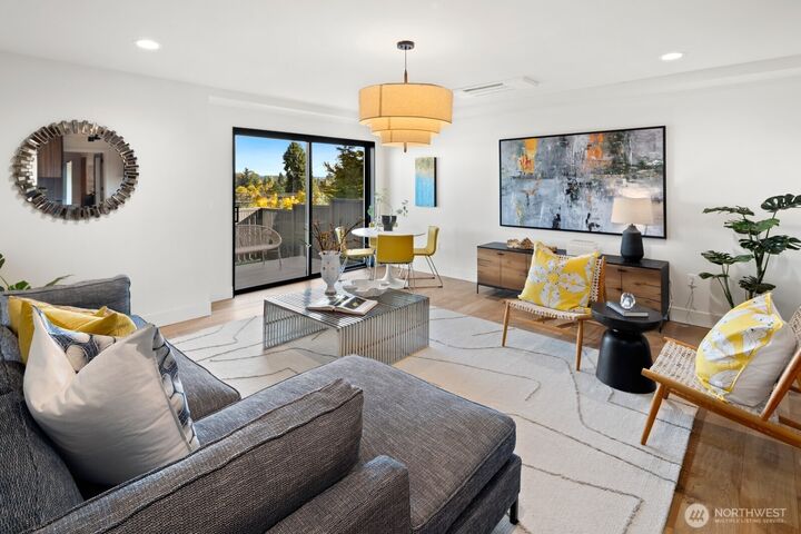 Property Photo:  3856  Cascadia Avenue S  WA 98118 