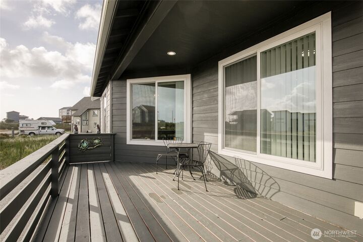 Property Photo:  1415  Storm King Avenue SW  WA 98569 