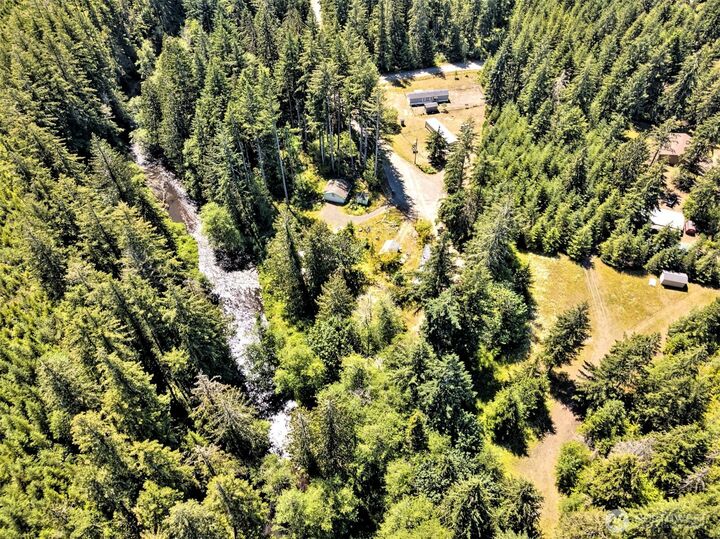 Property Photo: 20 W Newberry Lane WA 98541