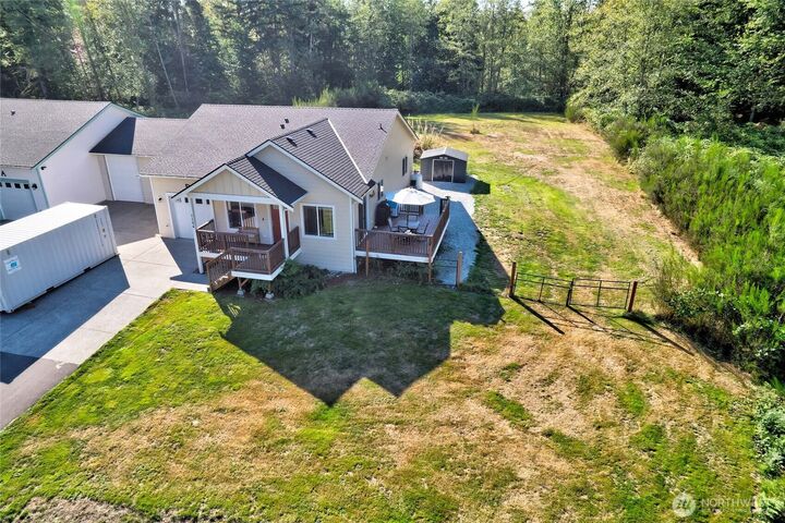 Property Photo:  1016  288th Street NW B  WA 98223 