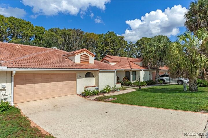Property Photo:  542 San Remo Circle  FL 34450 