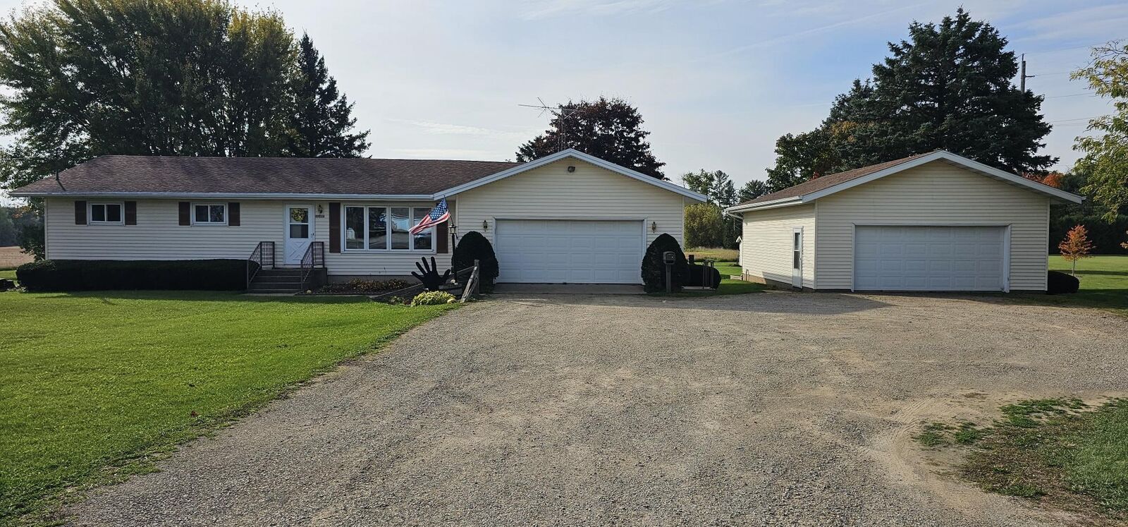Property Photo: E9219 State Road 96 WI 54940