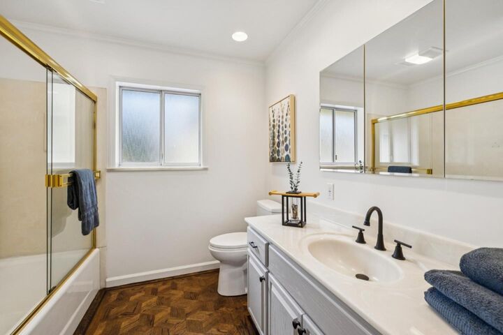 Property Photo:  1297 Vista Grande  CA 94030 