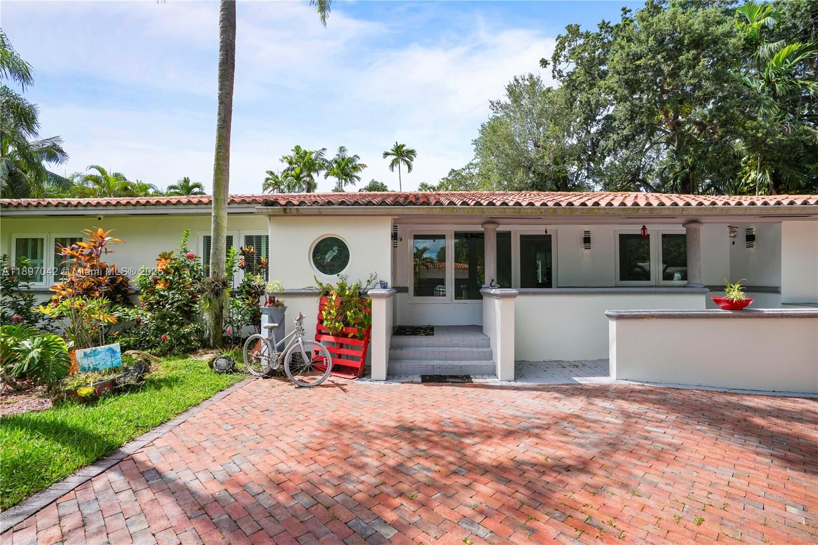 Property Photo: 1436 Mantua Ave . FL 33146