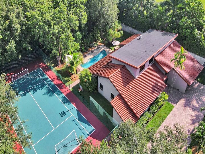 Property Photo: 8111 SW 183rd St FL 33157