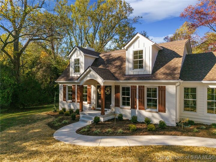 Property Photo: 6548 Old Vincennes Road IN 47119
