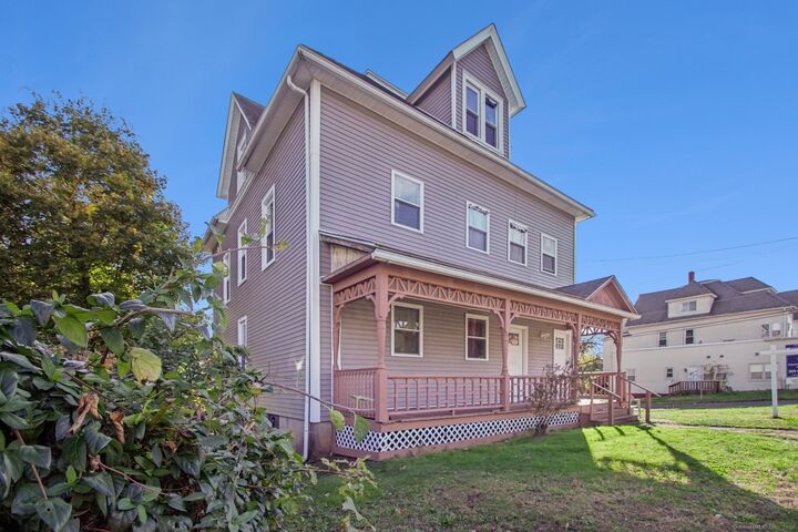 Property Photo:  133 Jubilee Street  CT 06051