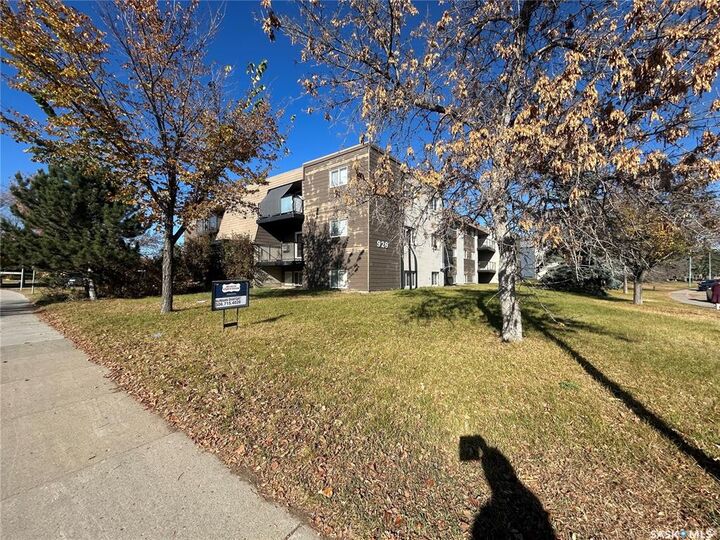 929 Northumberland Avenue 205  Saskatoon SK S7L 3W8 photo