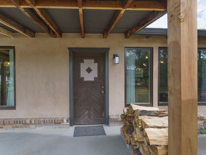 Property Photo: 605 Chapel Ln NM 87571