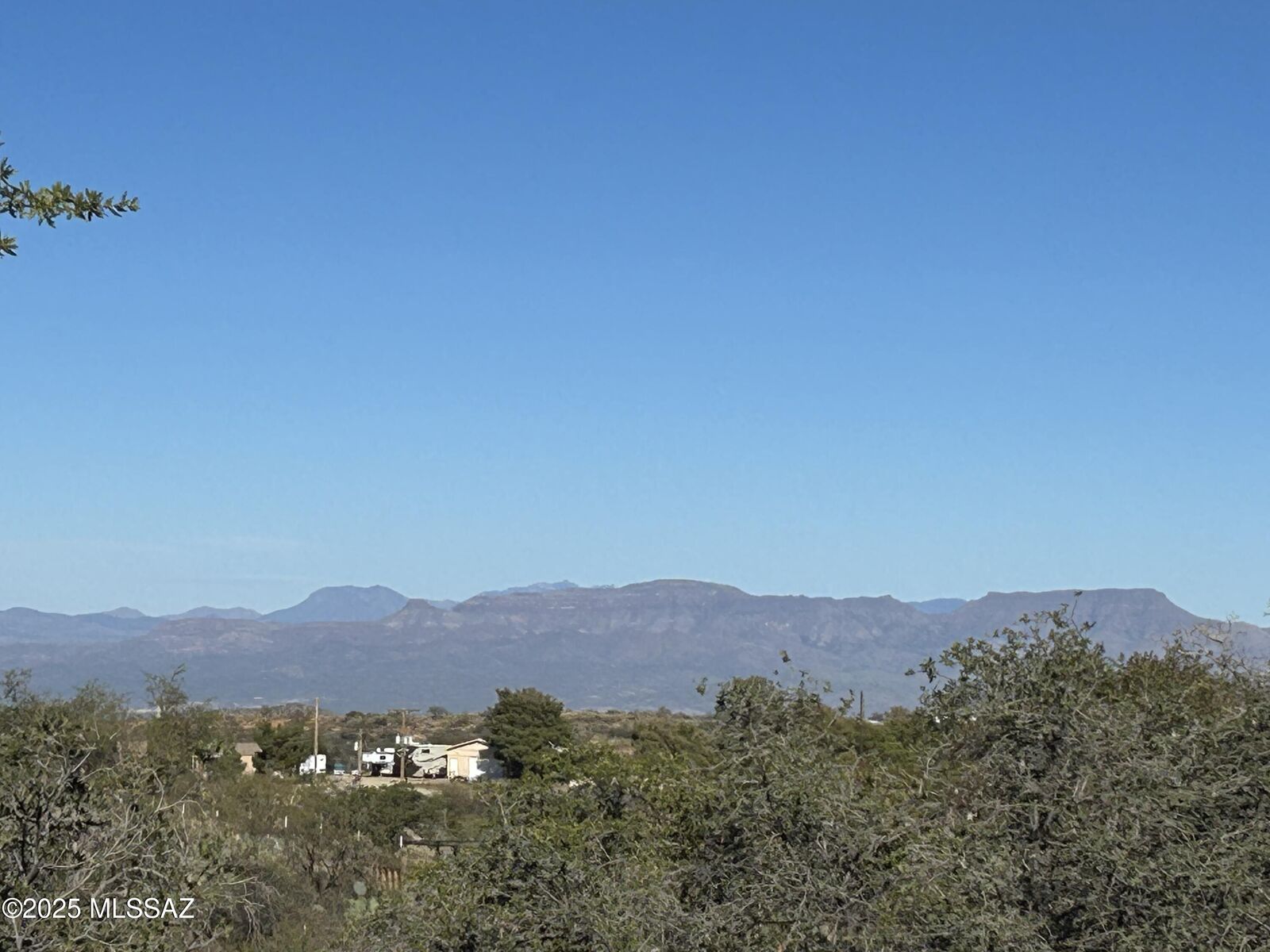 Property Photo: 881 N Mountain View Drive AZ 85623