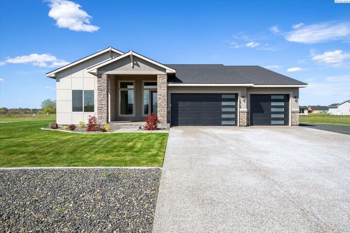 12739 Blackfoot Drive  Pasco WA 99301 photo