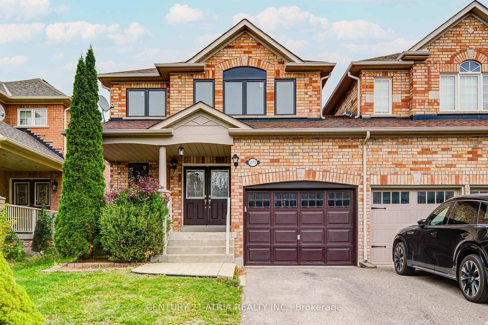 Property Photo: 273 Conover Avenue ON L4G 7X2