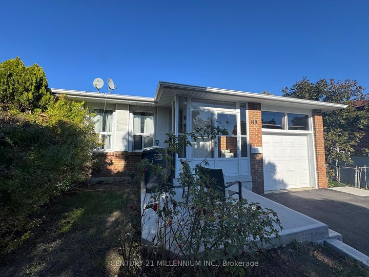 149 Manitou Crescent Upper  Brampton ON L6S 2Z6 photo