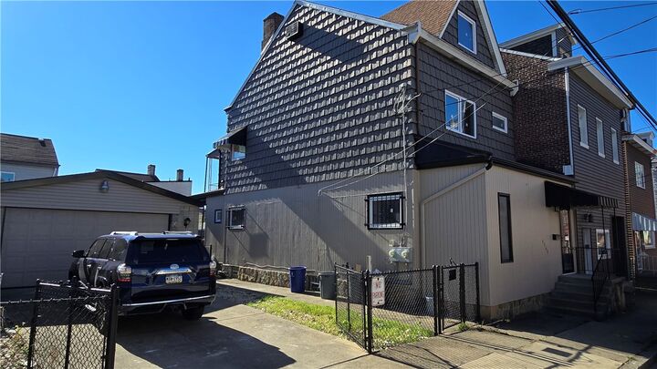 Property Photo: 4560 Friendship Ave PA 15224