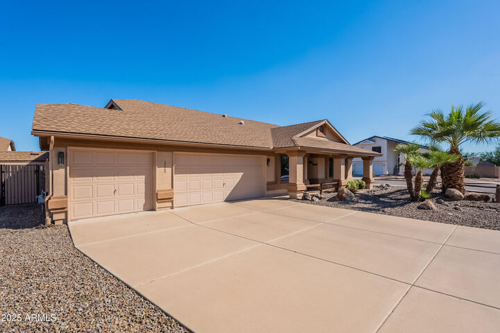 Property Photo: 17445 N 64th Drive AZ 85308