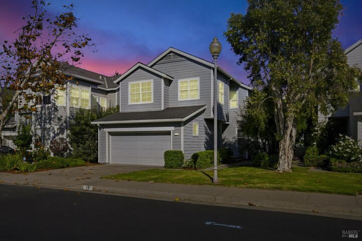 Property Photo:  13 Waterside Circle  CA 94903 
