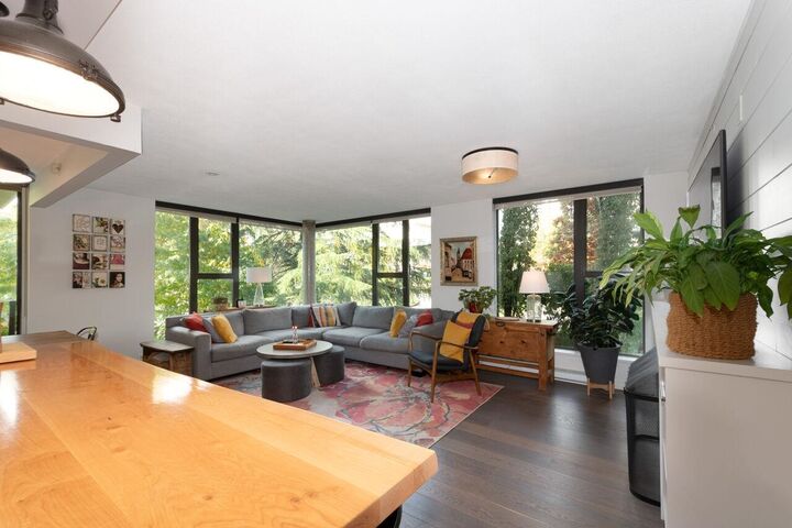 Property Photo: 683 W Victoria Park 308 BC V7M 0A2