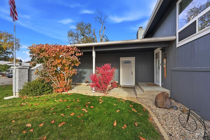 Property Photo:  3640 S Centennial Way  ID 83706 