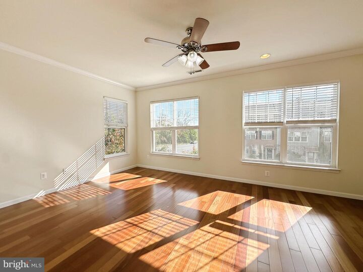 Property Photo:  25491 Cancello Terrace  VA 20152 