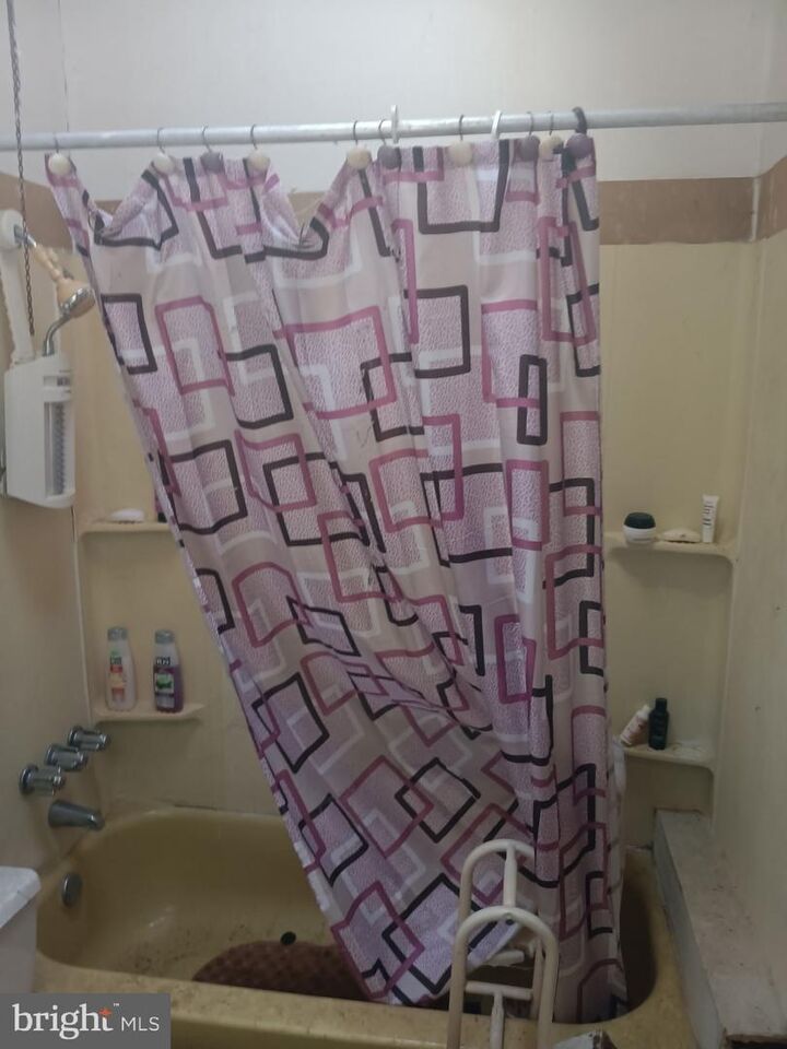 Property Photo: 2954 N Lecount Street PA 19132