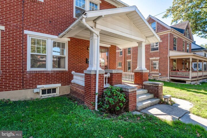 Property Photo:  115 Cooper Avenue  PA 17538 